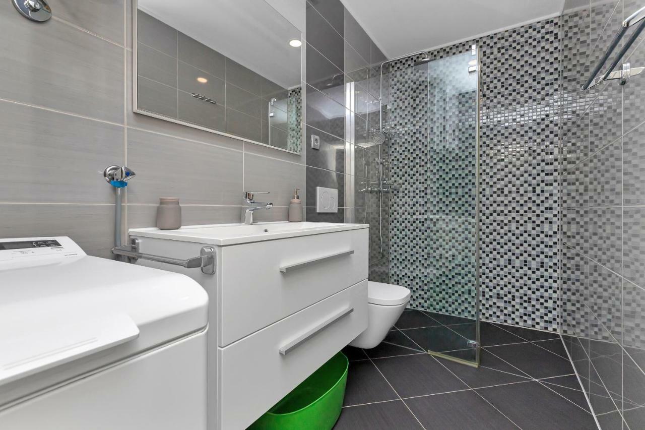 Apartments Buljan Макарска Екстериор снимка